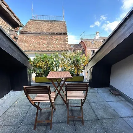 Charmante 2.5 Zimmer-wohnung Apartment *