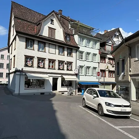 Charmante 2.5 Zimmer-wohnung Altstatten