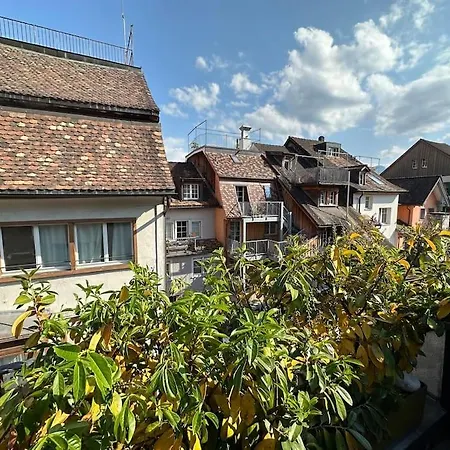 Charmante 2.5 Zimmer-wohnung Apartment *